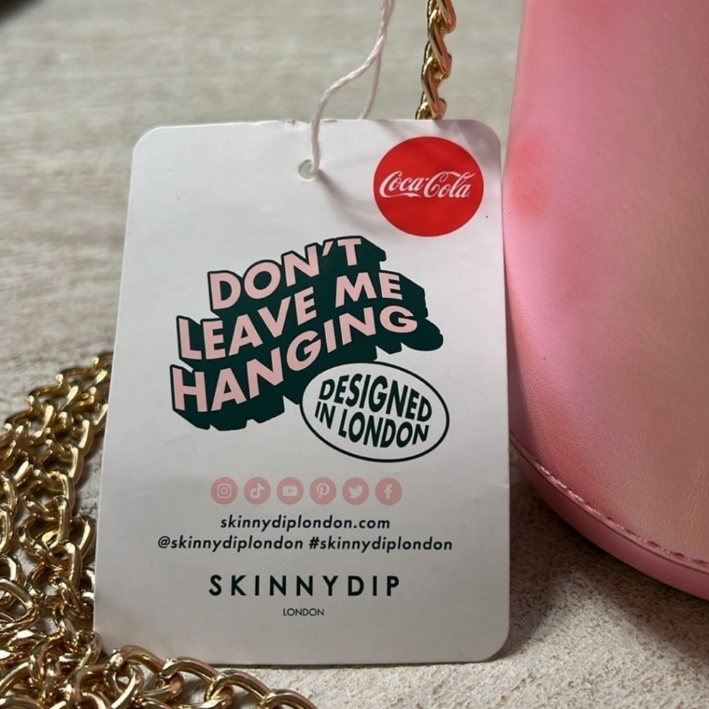 🩷▪️SKINNYDIP ▪️ONDON 2 pc Cherry Coke Handbag Cardholder 2 Pcs Gift Set - Picture 4 of 11